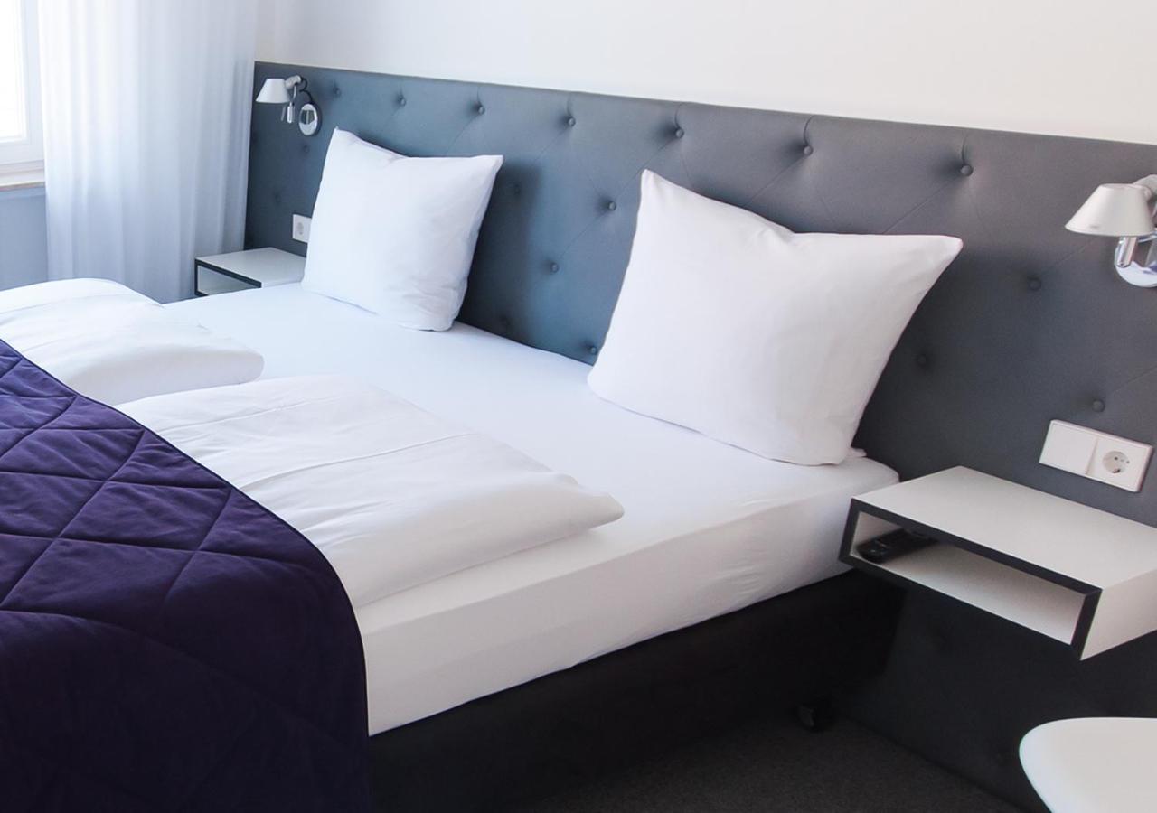 Der Gruene Baum Hotell Sinsheim Eksteriør bilde