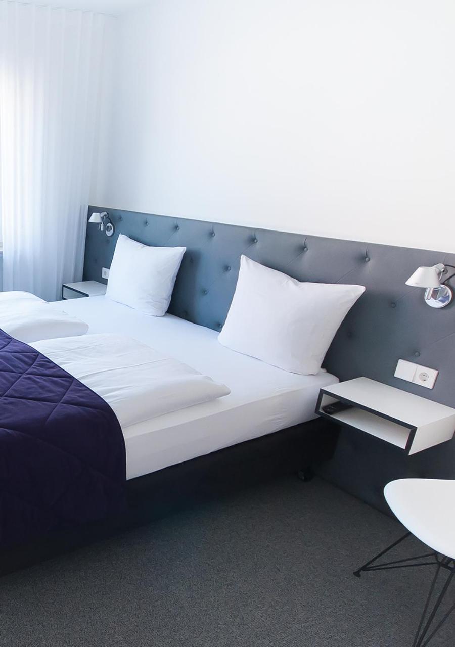 Der Gruene Baum Hotell Sinsheim Eksteriør bilde